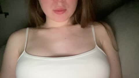 Snapshot of sofinovvak chatting on April 26, 9:56 pm Sofi online show from April 26, 9:56 pm