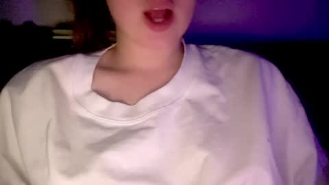 Snapshot of sofinovvak chatting on May 29, 8:07 pm Sofi online show from May 29, 8:07 pm