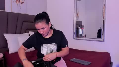      online show from October 17, 11:24 am