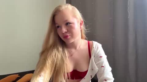 sofiternerss online show from July 13, 8:39 am