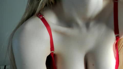 kitty katy online show from May 20, 9:21 pm