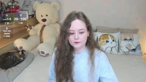 Snapshot of soft_purr_kitty chatting on January 19, 7:26 pm Mia online show from January 19, 7:26 pm