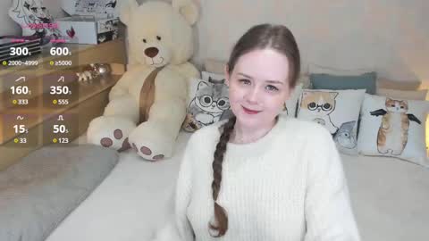 Snapshot of soft_purr_kitty chatting on February 25, 7:47 pm Mia online show from February 25, 7:47 pm