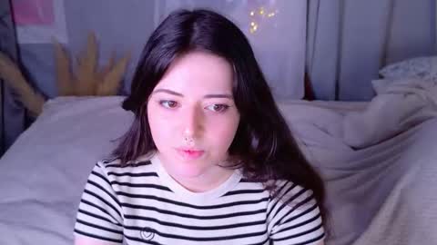 softamora online show from January 10, 6:48 am