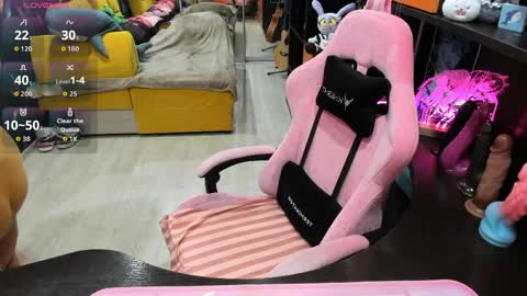 Sofie online show from April 11, 1:10 am