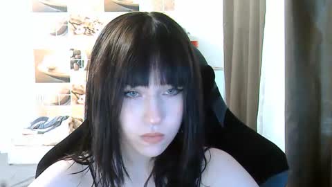 Snapshot of softieva chatting on June 17, 4:52 pm Eva online show from June 17, 4:52 pm