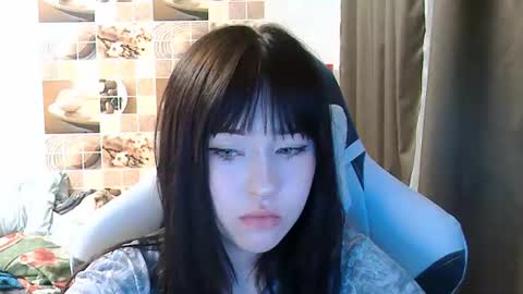 Snapshot of softieva chatting on June 23, 6:39 pm Eva online show from June 23, 6:39 pm