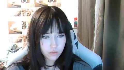 Snapshot of softieva chatting on June 25, 6:34 pm Eva online show from June 25, 6:34 pm