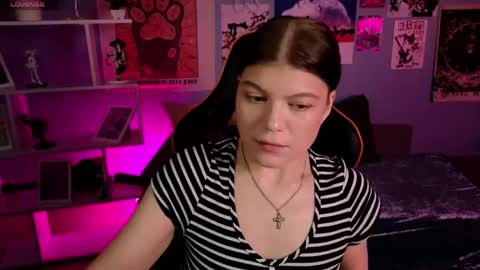 softixxx online show from May 10, 3:50 pm