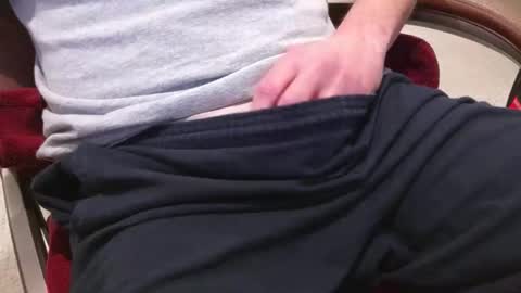 Snapshot of softwareman chatting on February 6, 12:41 pm softwareman online show from February 6, 12:41 pm