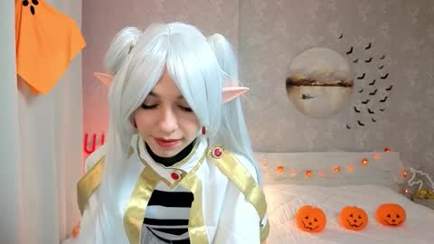 Kelly online show from October 30, 4:30 pm