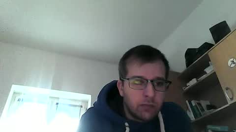 Snapshot of sojustme chatting on February 10, 9:25 am Marko online show from February 10, 9:25 am