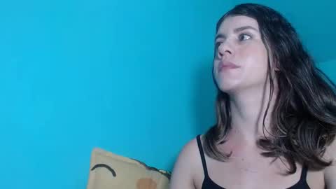 Snapshot of sol9931 chatting on February 23, 4:28 am sol9931 online show from February 23, 4:28 am