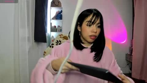 Snapshot of sol_lunaa23 chatting on March 7, 5:54 pm sol online show from March 7, 5:54 pm