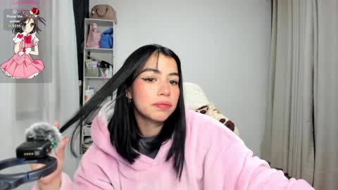 Snapshot of sol_lunaa23 chatting on April 10, 1:11 am sol online show from April 10, 1:11 am