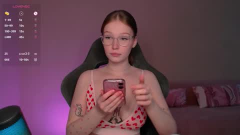 Jennifer Jenny Jen online show from November 28, 9:45 am