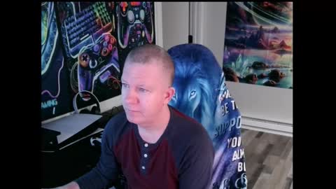 Snapshot of solarlunar1 chatting on October 27, 11:52 pm just ask online show from October 27, 11:52 pm