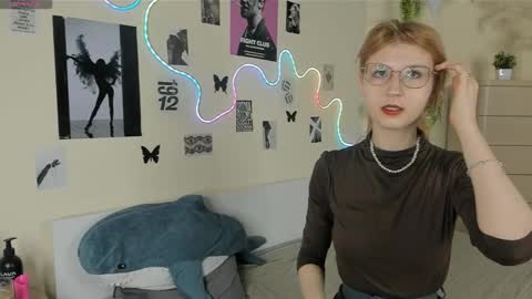 Nana online show from February 27, 6:35 am