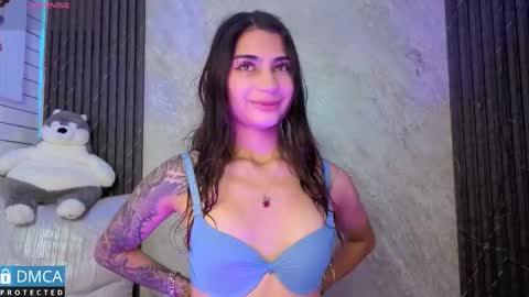 Sol  online show from October 21, 7:36 pm