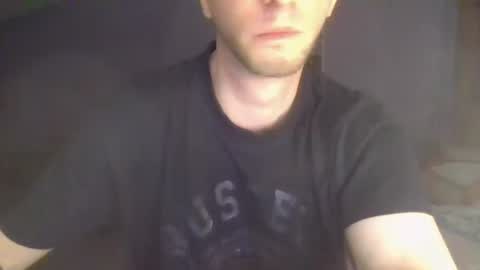 Snapshot of solid_flow chatting on April 3, 7:34 pm solid_flow online show from April 3, 7:34 pm