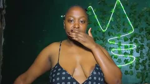 Snapshot of sollybunny chatting on July 24, 4:10 am Solly bunny online show from July 24, 4:10 am