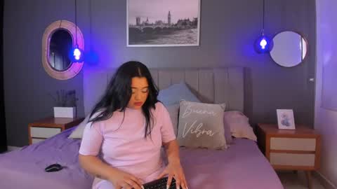 solo_brattdoll online show from May 14, 1:18 pm