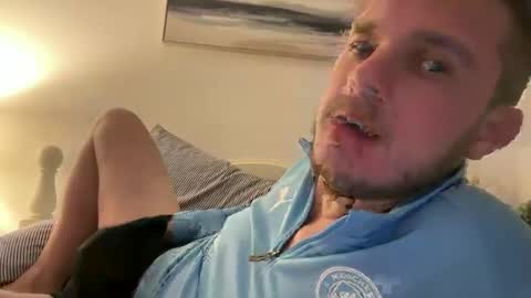 solobrit online show from February 18, 10:50 pm