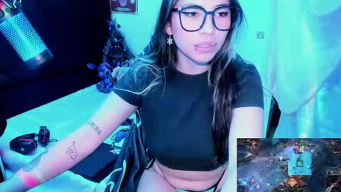 soluai online show from December 16, 7:19 pm