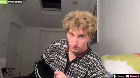 Evan online show from February 19, 3:28 am