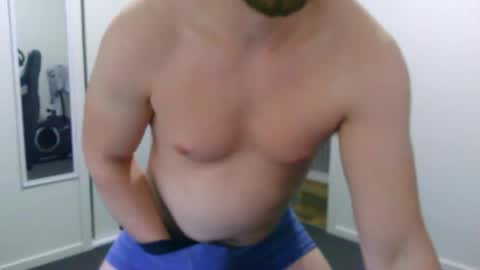 Snapshot of somethingsexysam chatting on October 12, 3:27 am Edging Sam JOI online show from October 12, 3:27 am