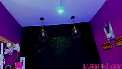 Snapshot of sommer_alexa chatting on June 5, 7:30 pm Alexa online show from June 5, 7:30 pm