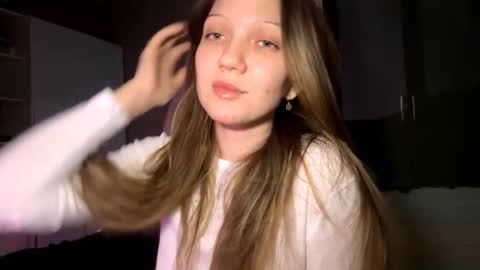 Emily online show from March 1, 7:16 pm