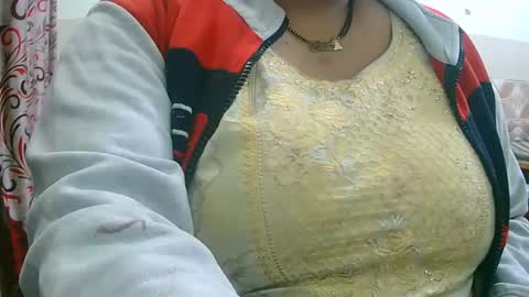 Snapshot of soni88888 chatting on December 13, 1:44 pm soni88888 online show from December 13, 1:44 pm