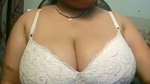 Snapshot of soni88888 chatting on February 26, 4:56 pm soni88888 online show from February 26, 4:56 pm