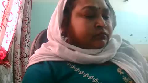 soni88888 online show from March 17, 7:33 am