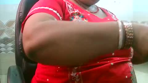 soni88888 online show from March 26, 8:31 am