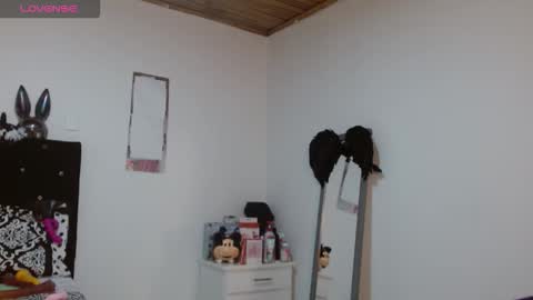 sonialatin69 online show from October 2, 12:23 pm