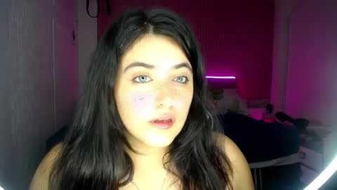Snapshot of sonic_jess07 chatting on May 15, 2:24 pm sonic_jess07 online show from May 15, 2:24 pm
