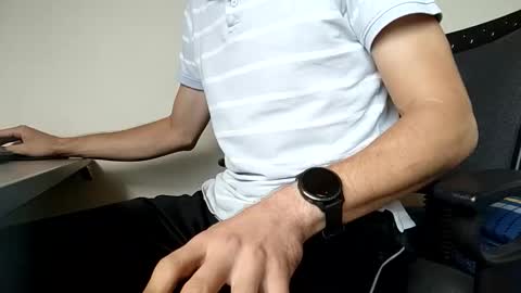 sonicegay online show from September 17, 10:28 am