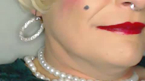 sonjairene online show from January 2, 2:11 am