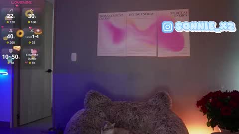 Snapshot of sonnie_mami chatting on February 1, 2:15 pm Sonnie online show from February 1, 2:15 pm