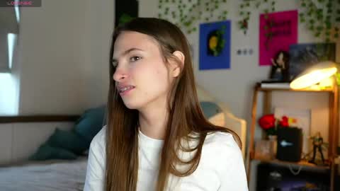 Snapshot of sonyaericsson chatting on April 15, 8:43 am Eva 3 online show from April 15, 8:43 am