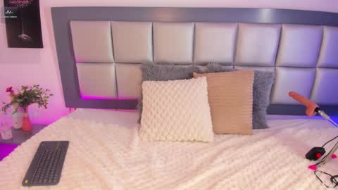 sophi Leone online show from February 27, 3:12 pm