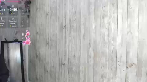 Snapshot of sophi_thaylorr chatting on September 10, 1:00 pm Sophi Thaylorr online show from September 10, 1:00 pm