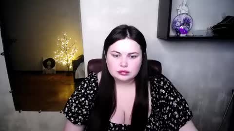 Snapshot of sophia__olsen chatting on June 30, 5:41 am sophia__olsen online show from June 30, 5:41 am