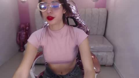 Snapshot of sophia__s chatting on August 6, 3:36 pm sophia__s online show from August 6, 3:36 pm