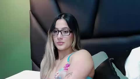 Snapshot of sophia_loreenn chatting on January 27, 2:35 pm Sofia online show from January 27, 2:35 pm
