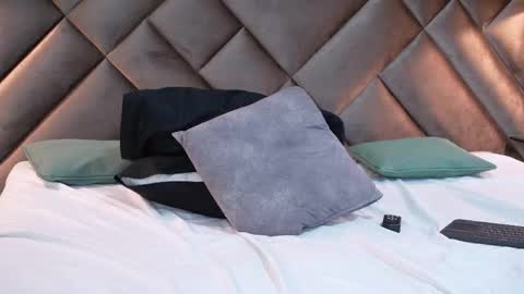 Sofia online show from April 15, 7:58 pm