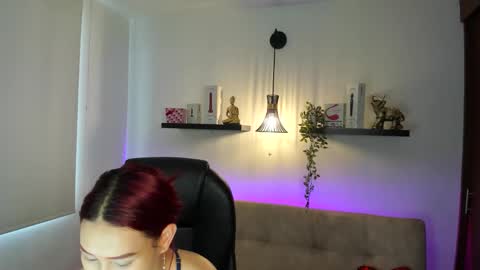 sophia_miller4 online show from March 24, 8:36 pm