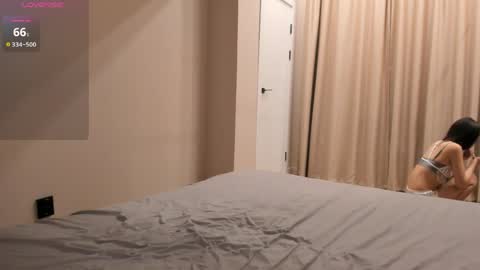 QUEEN OF SQUIRT online show from May 4, 1:34 am